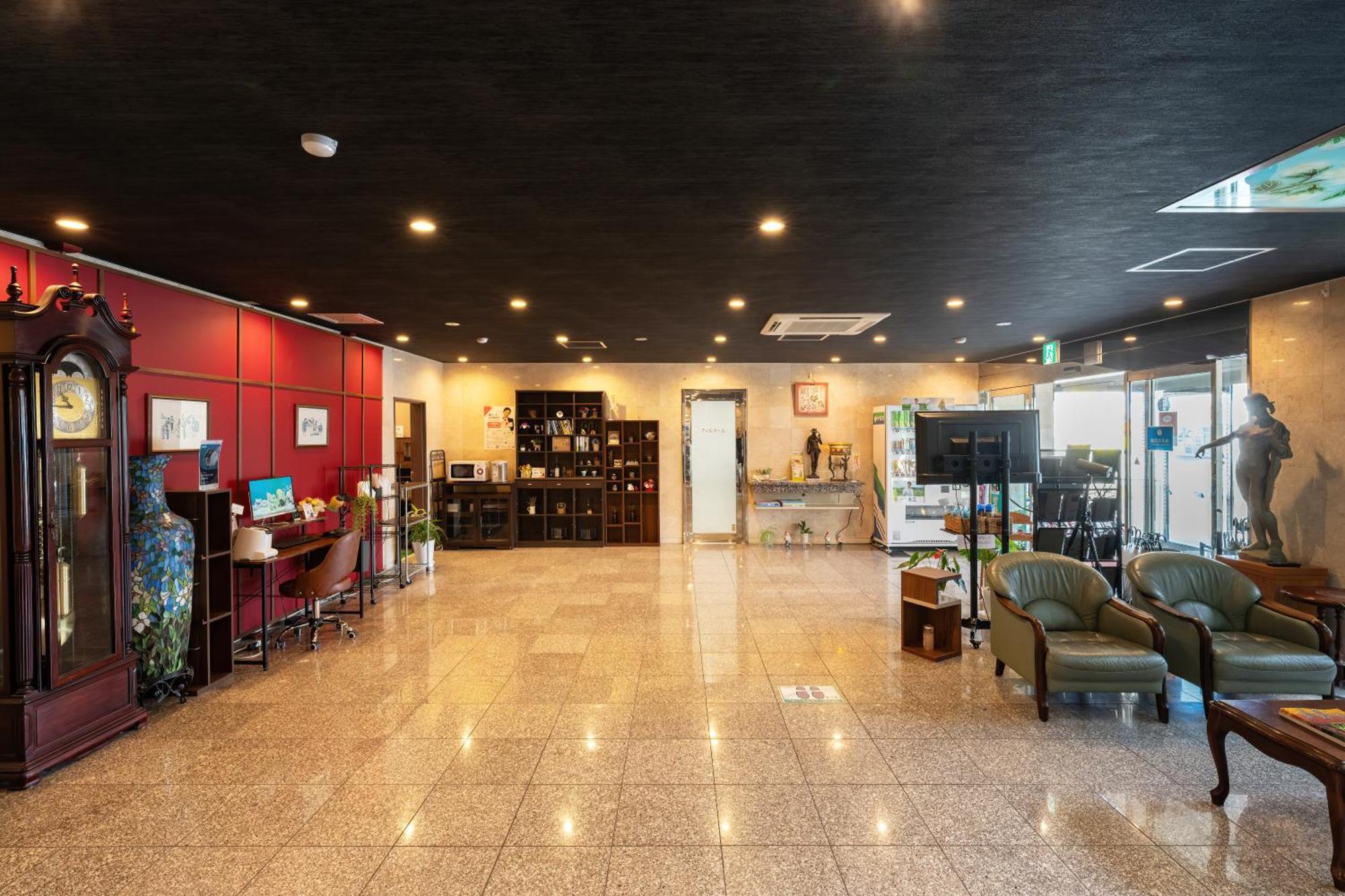 Omura Central Hotel Екстериор снимка