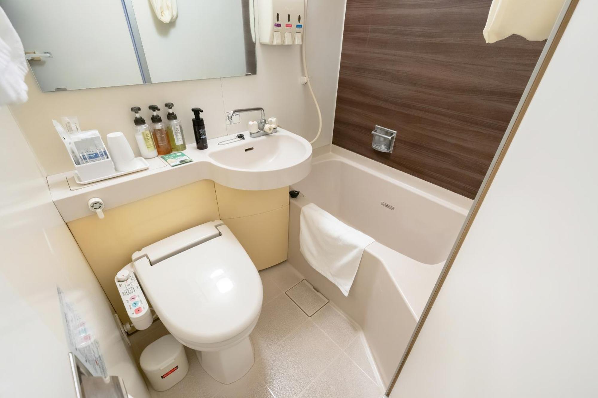 Omura Central Hotel Екстериор снимка